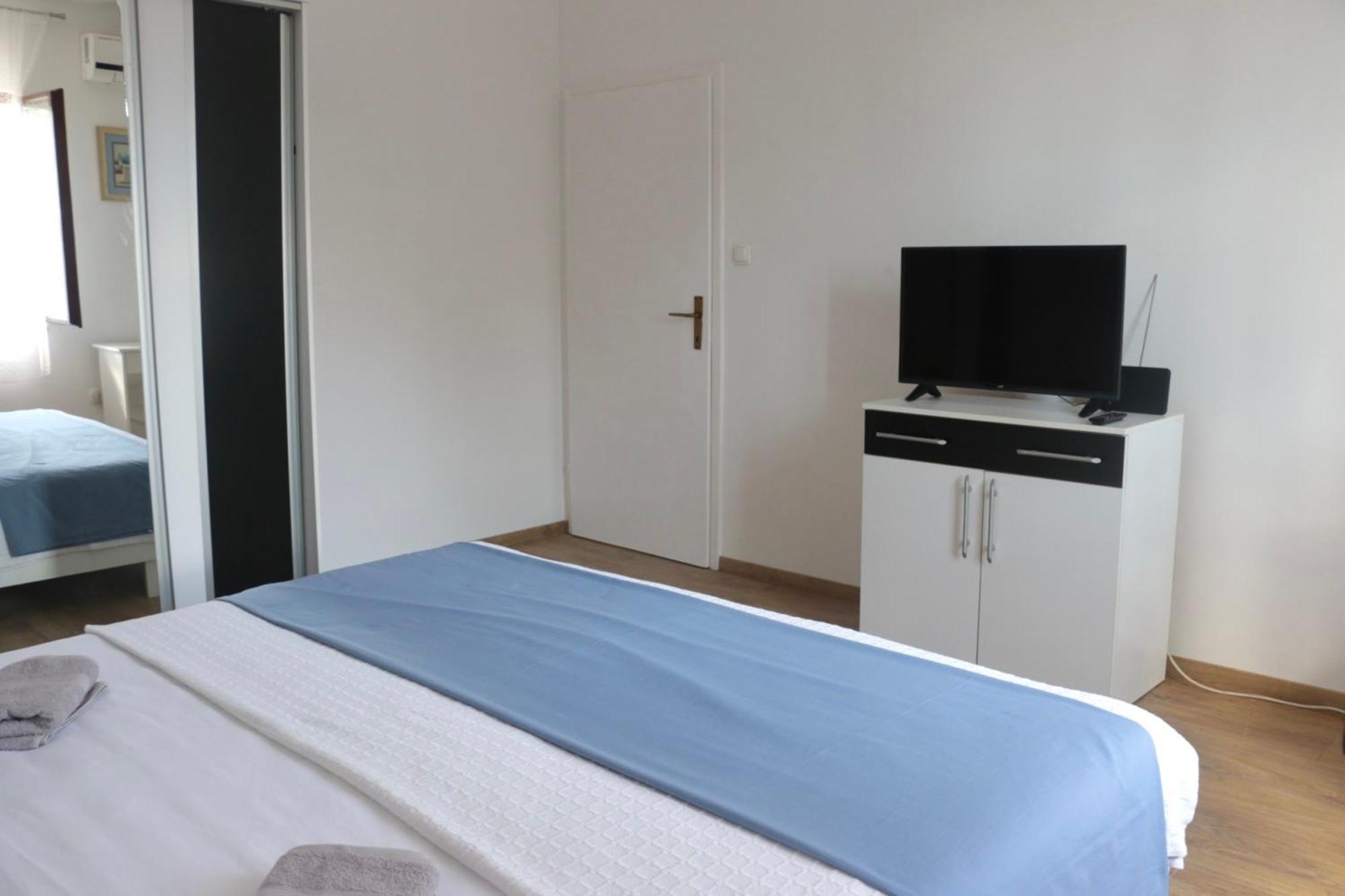 Beachfront Apartment Drazen, With Garden And Parking سبليت المظهر الخارجي الصورة
