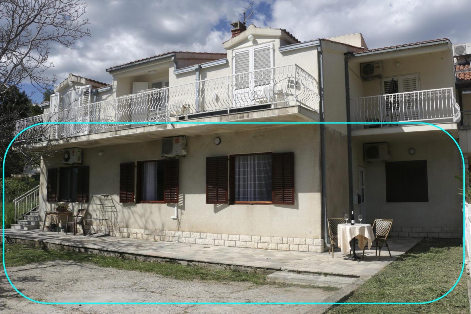 Beachfront Apartment Drazen, With Garden And Parking سبليت المظهر الخارجي الصورة
