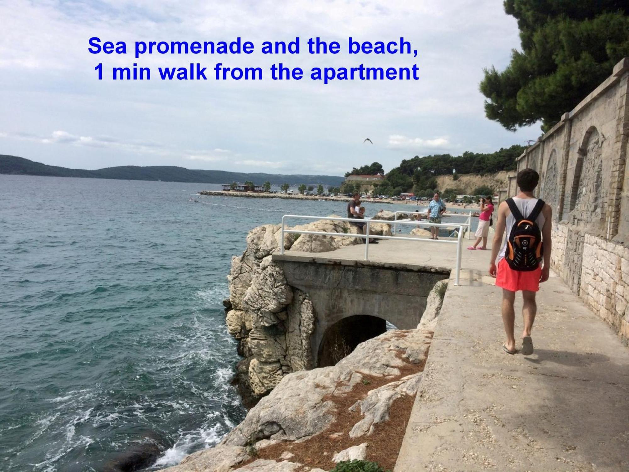 Beachfront Apartment Drazen, With Garden And Parking سبليت المظهر الخارجي الصورة