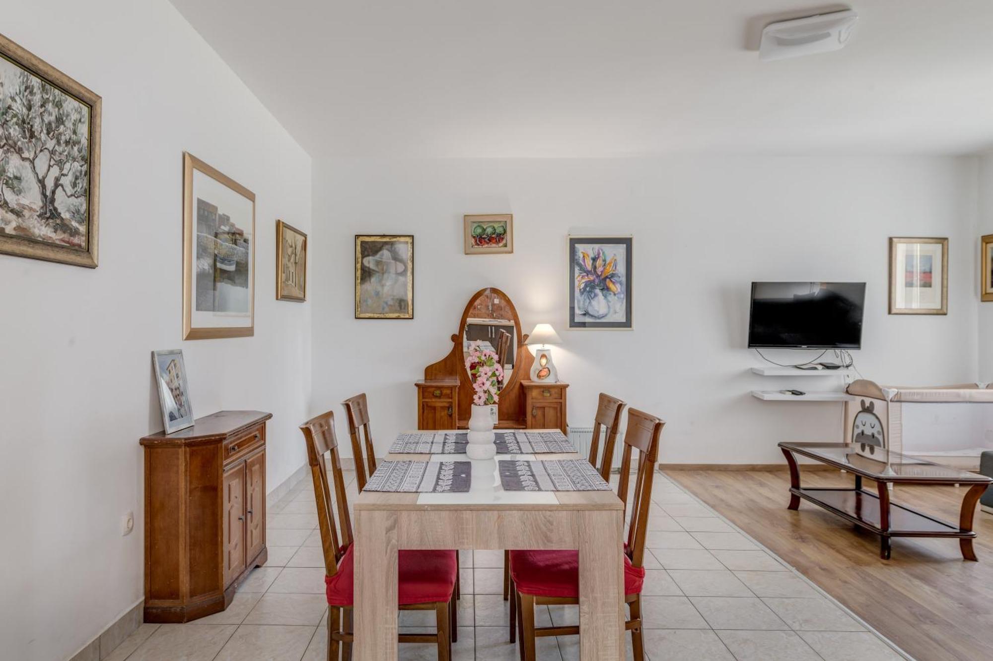 Beachfront Apartment Drazen, With Garden And Parking سبليت المظهر الخارجي الصورة