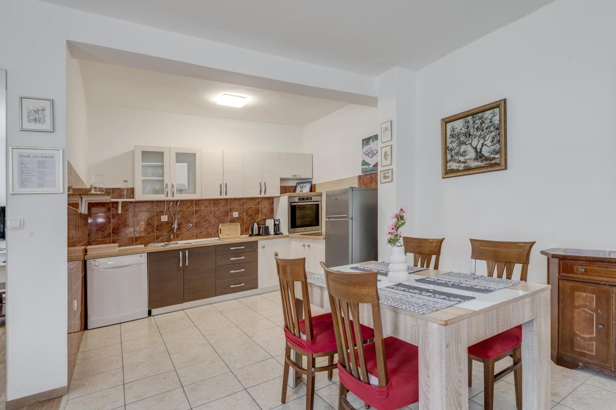Beachfront Apartment Drazen, With Garden And Parking سبليت المظهر الخارجي الصورة
