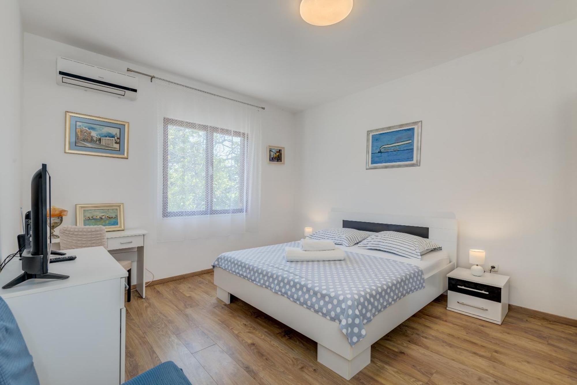 Beachfront Apartment Drazen, With Garden And Parking سبليت المظهر الخارجي الصورة