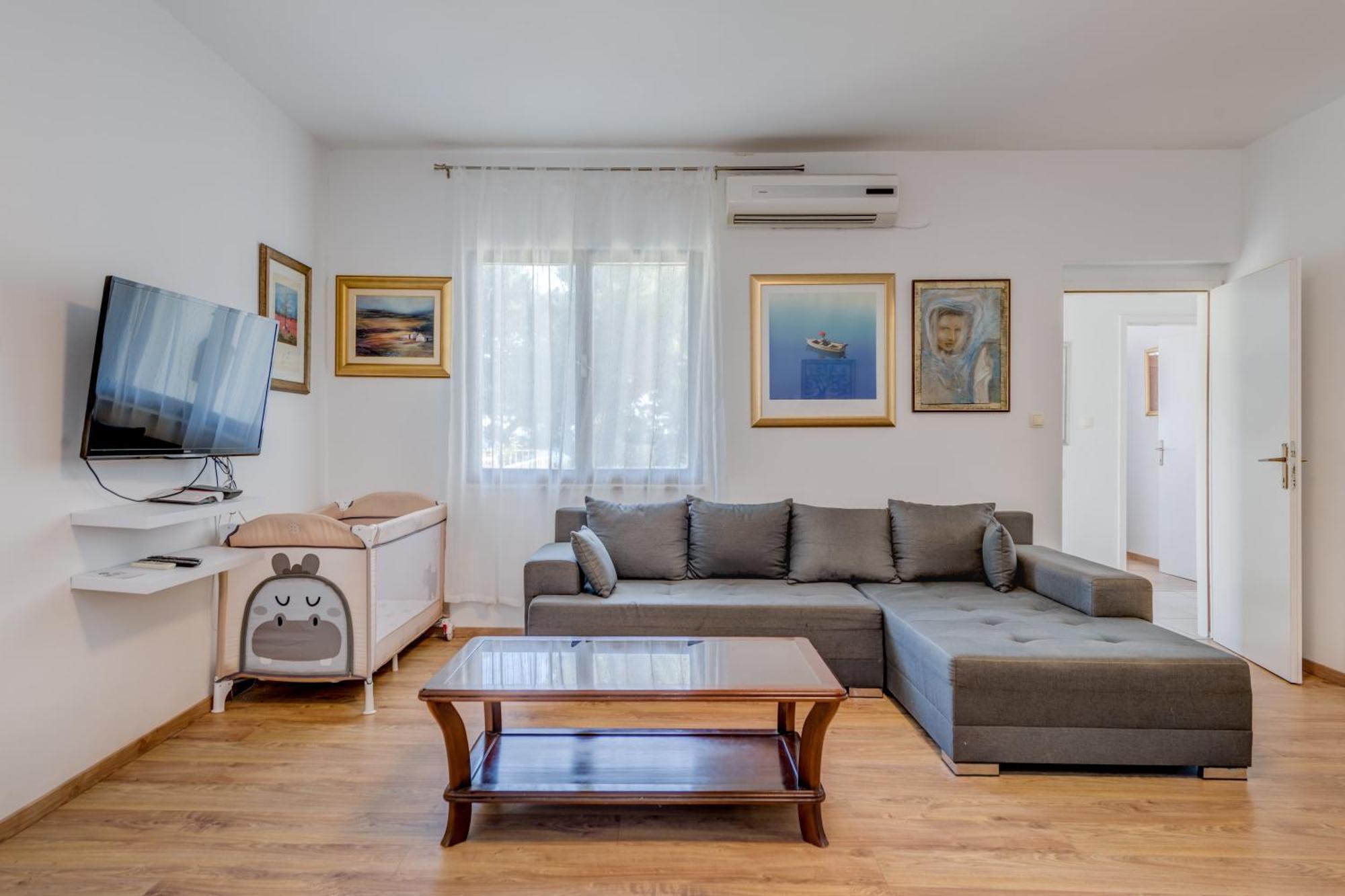 Beachfront Apartment Drazen, With Garden And Parking سبليت المظهر الخارجي الصورة