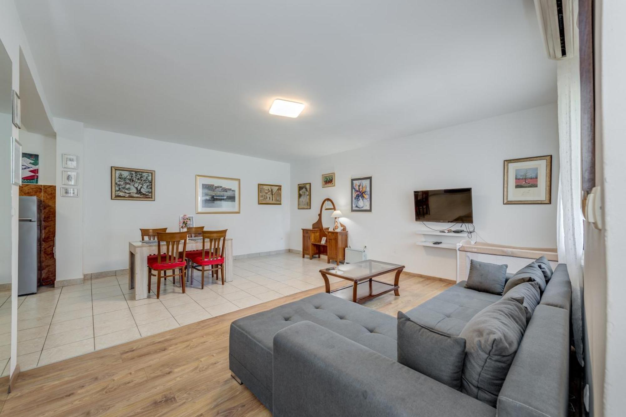 Beachfront Apartment Drazen, With Garden And Parking سبليت المظهر الخارجي الصورة