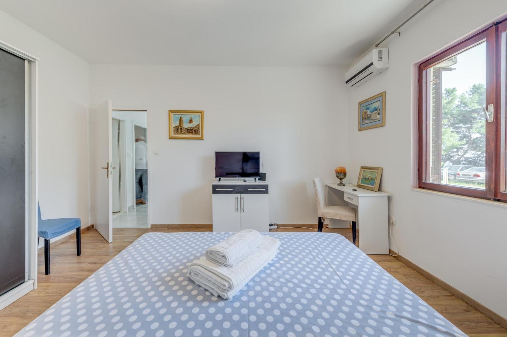 Beachfront Apartment Drazen, With Garden And Parking سبليت المظهر الخارجي الصورة